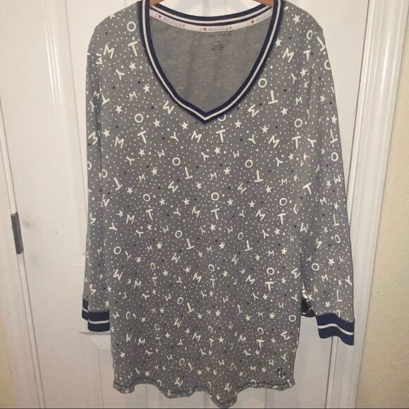 𝅺TOMMY Hilfiger Long-Sleeve Night/ Sleep Dress large - Picture 1 of 4